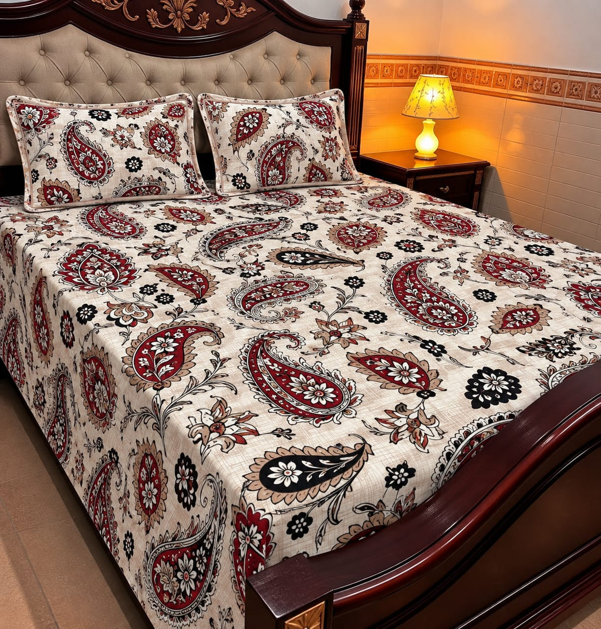 Cream Maroon Paisley Cotton Sotton King Size Bedsheet